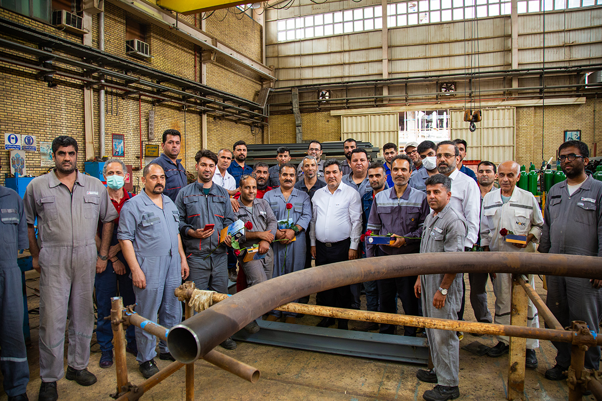 بازدید نوروزی دکتر غلامرضا جمشیدی مدیر عامل و نایب رییس هیات مدیره شرکت پتروشیمی نوری از واحد های مجتمع - بهار 1404