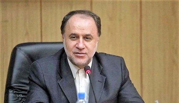 حاجی بابایی: باید به ۶۰ میلیون نفر کالا برگ پرداخت شود