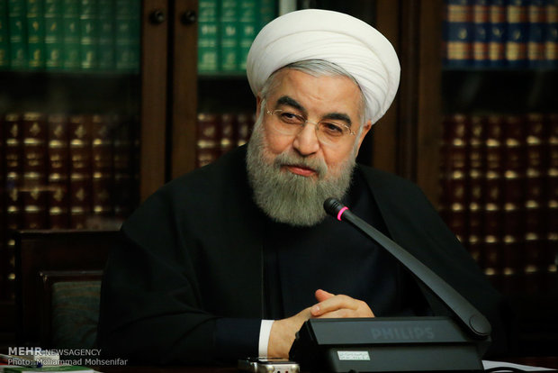فداکاری کادر درمانی باید در تاریخ ماندگار شود