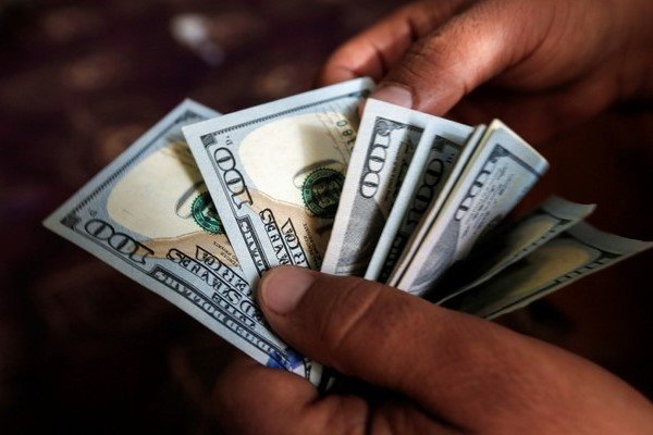 قیمت دلار ۱۹ خرداد ۱۳۹۹ به ۱۶۹۳۰ تومان رسید