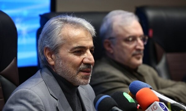 رئیس سازمان برنامه و بودجه خبر داد: حقوق فوق العاده‌ برای پرستاران کرونا