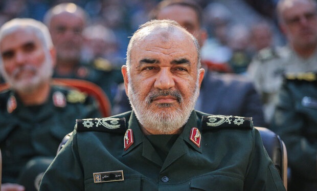 سرلشکر سلامی مطرح کرد: اعلام آمادگی سپاه برای کمک به آسیب‌دیدگان حادثه بندر بیروت