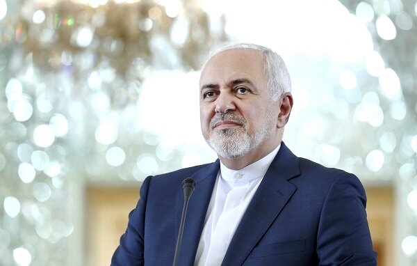 ظریف: به توانایی‌ها و پیروزی امت اسلامی ایمان راسخ داریم