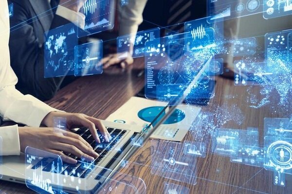 پژوهشگاه فضای مجازی بررسی کرد: هوش مصنوعی دنیای کار را دگرگون می کند