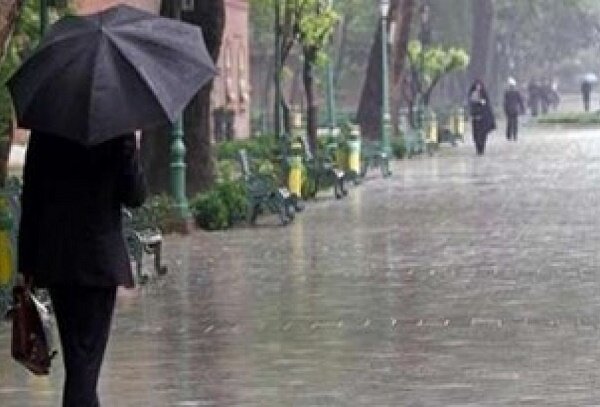 آخر هفته بارانی در شمال غرب کشور/ کاهش نسبی دما در نوار ساحلی خزر