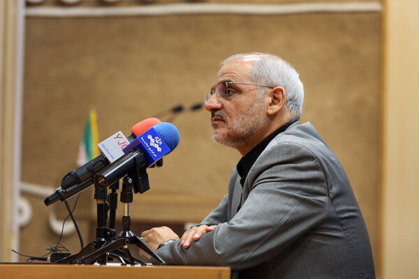 حاجی میرزایی تشریح کرد: جزئیات تسهیلات ۴۰۰ میلیون ریالی فرهنگیان