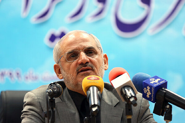 برگزاری آزمون های حضوری پایه نهم و دوازدهم به صلاح است