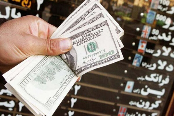 از سوی بانک مرکزی،  میزان ارز قابل حمل و نگهداری در داخل تعیین شد