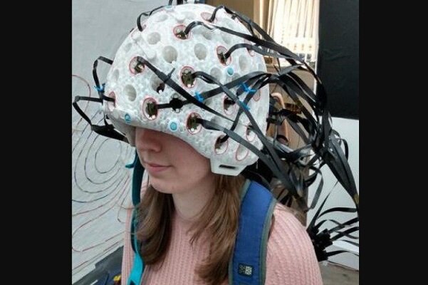 اختراع کلاه الکترومغناطیسی سبک برای اسکن کل مغز