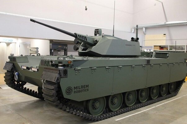 تولید تانک هوشمند و زرهی کنترل از راه دور