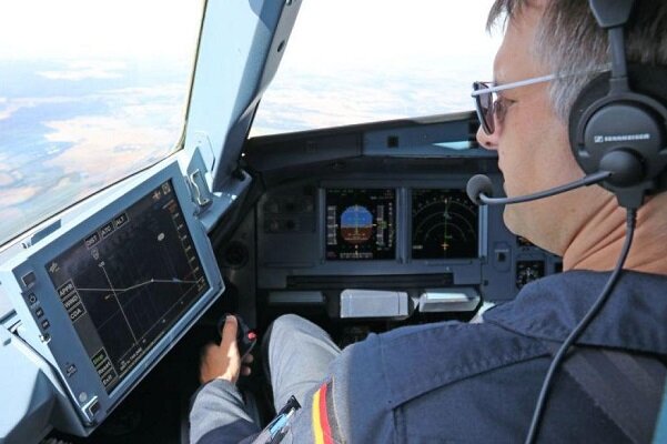 صرفه جویی در مصرف سوخت هواپیما با برنامه رایانه‌ای