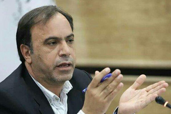 رسول پاپایی مطرح کرد: تشکیل کمیته راهبردی شوراهای آموزش وپرورش با حضور جهانگیری