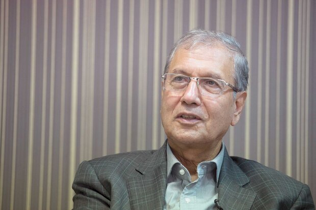 دولت باید بنای خود را روی توسعه کسب و کار روستاها بگذارد