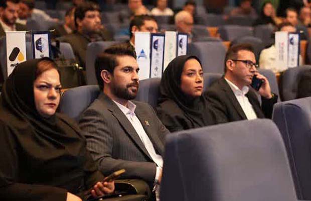 اهدای تندیس مجمع جهانی دیپلماسی برند به پتروشیمی مارون